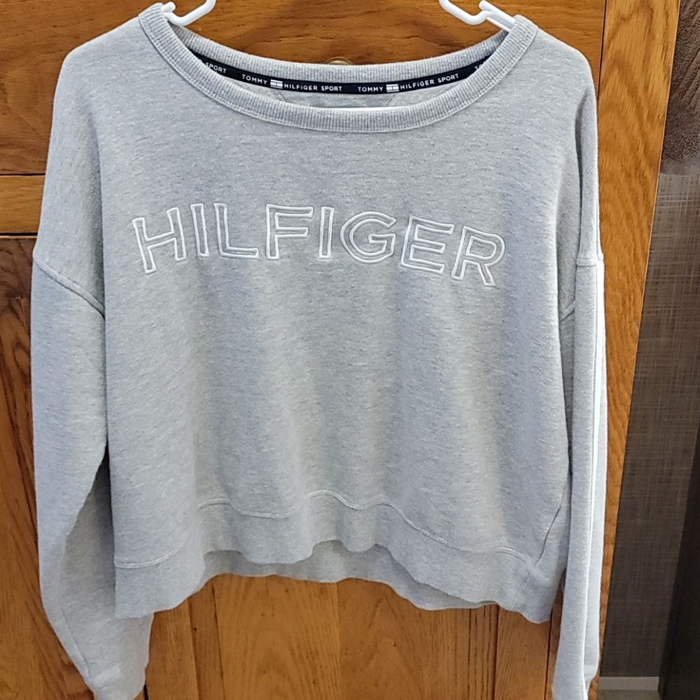 Tommy Hilfiger crop top